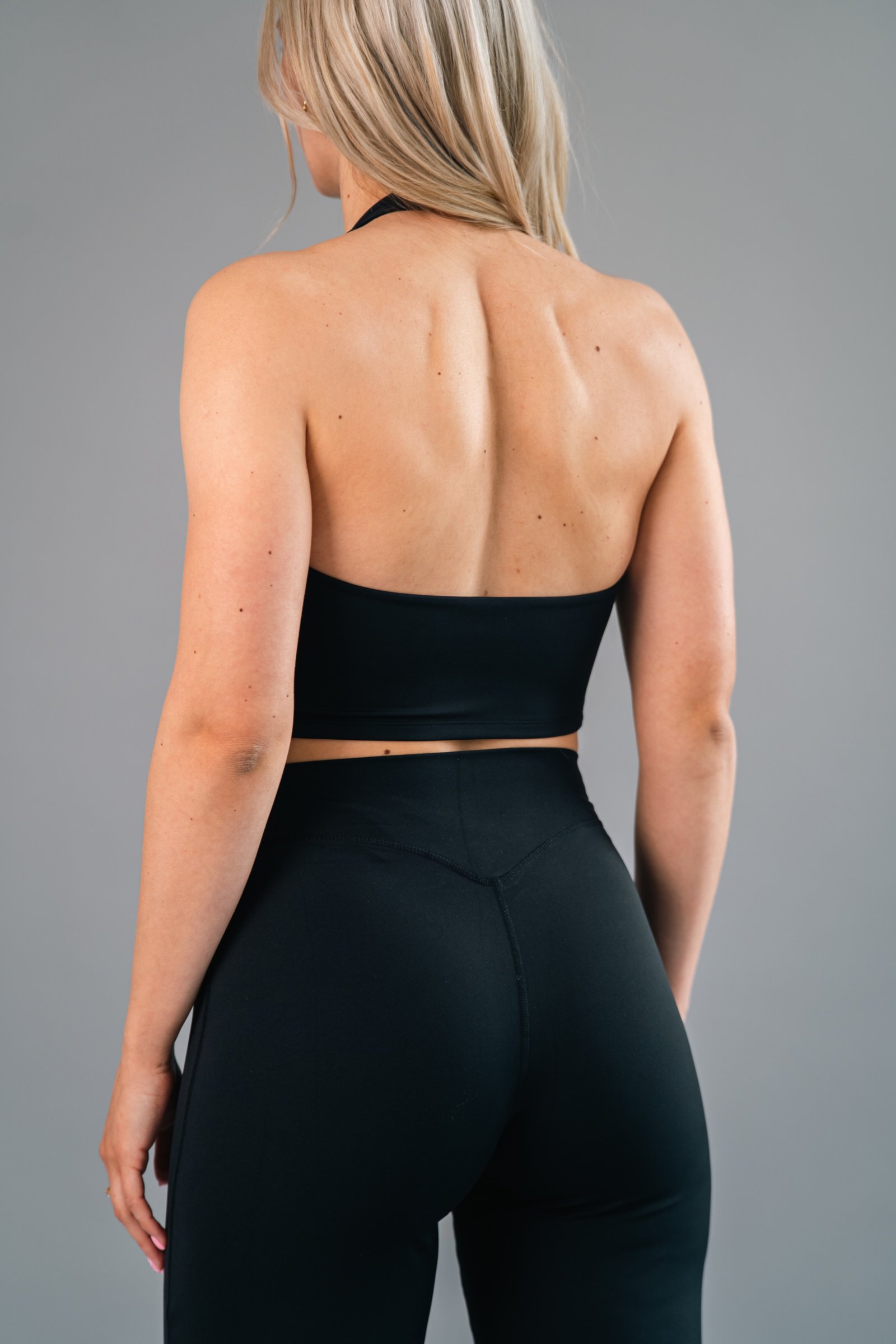 Lounge Flare komplekts - melns

